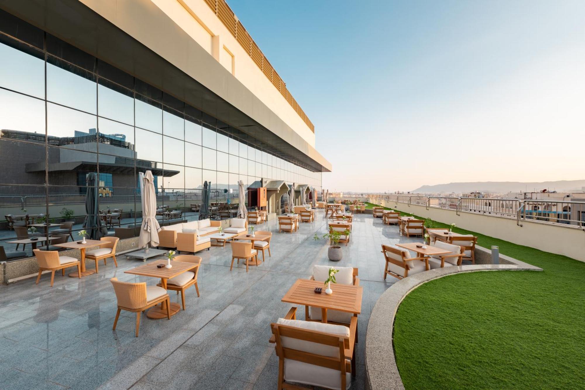 ホテル Rotana Al Manakha Madinah マディーナ エクステリア 写真