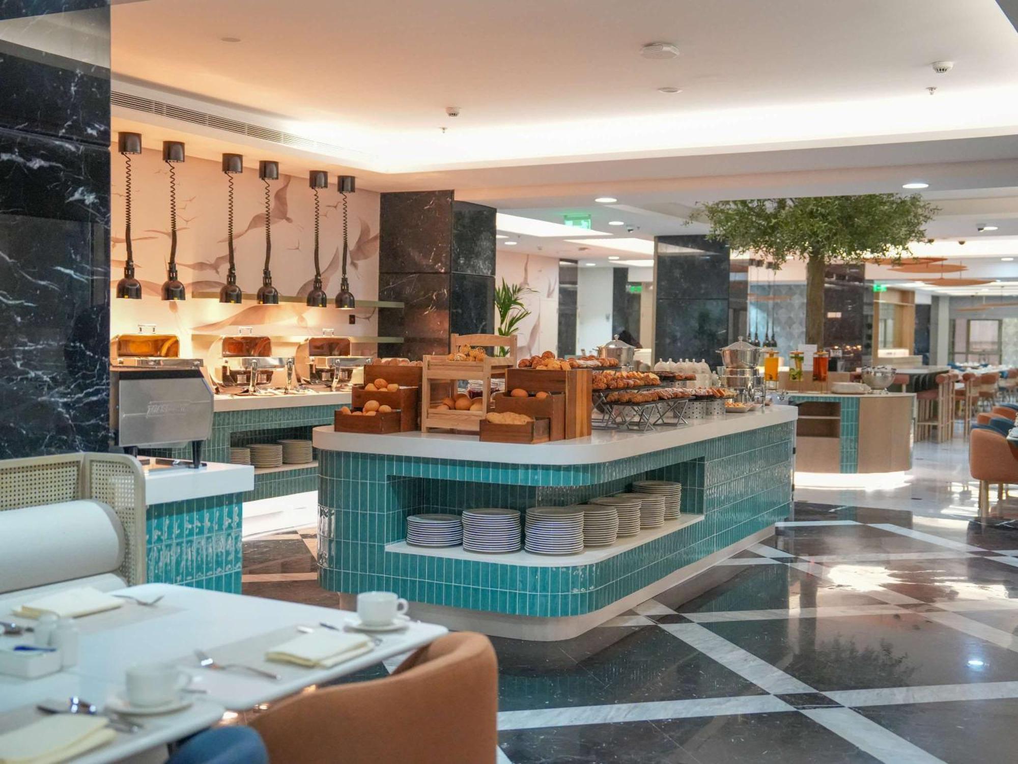 ホテル Rotana Al Manakha Madinah マディーナ エクステリア 写真