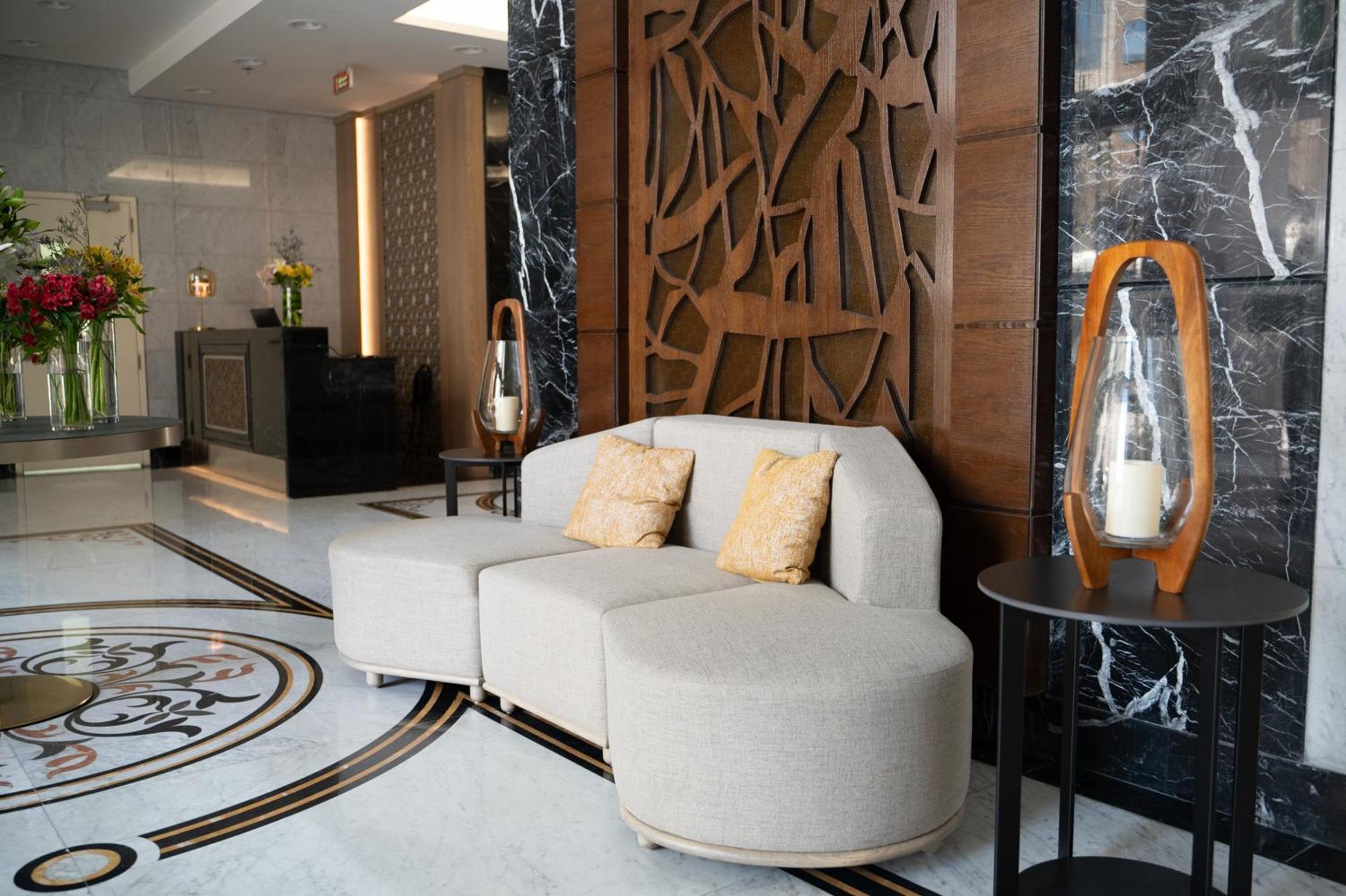 ホテル Rotana Al Manakha Madinah マディーナ エクステリア 写真