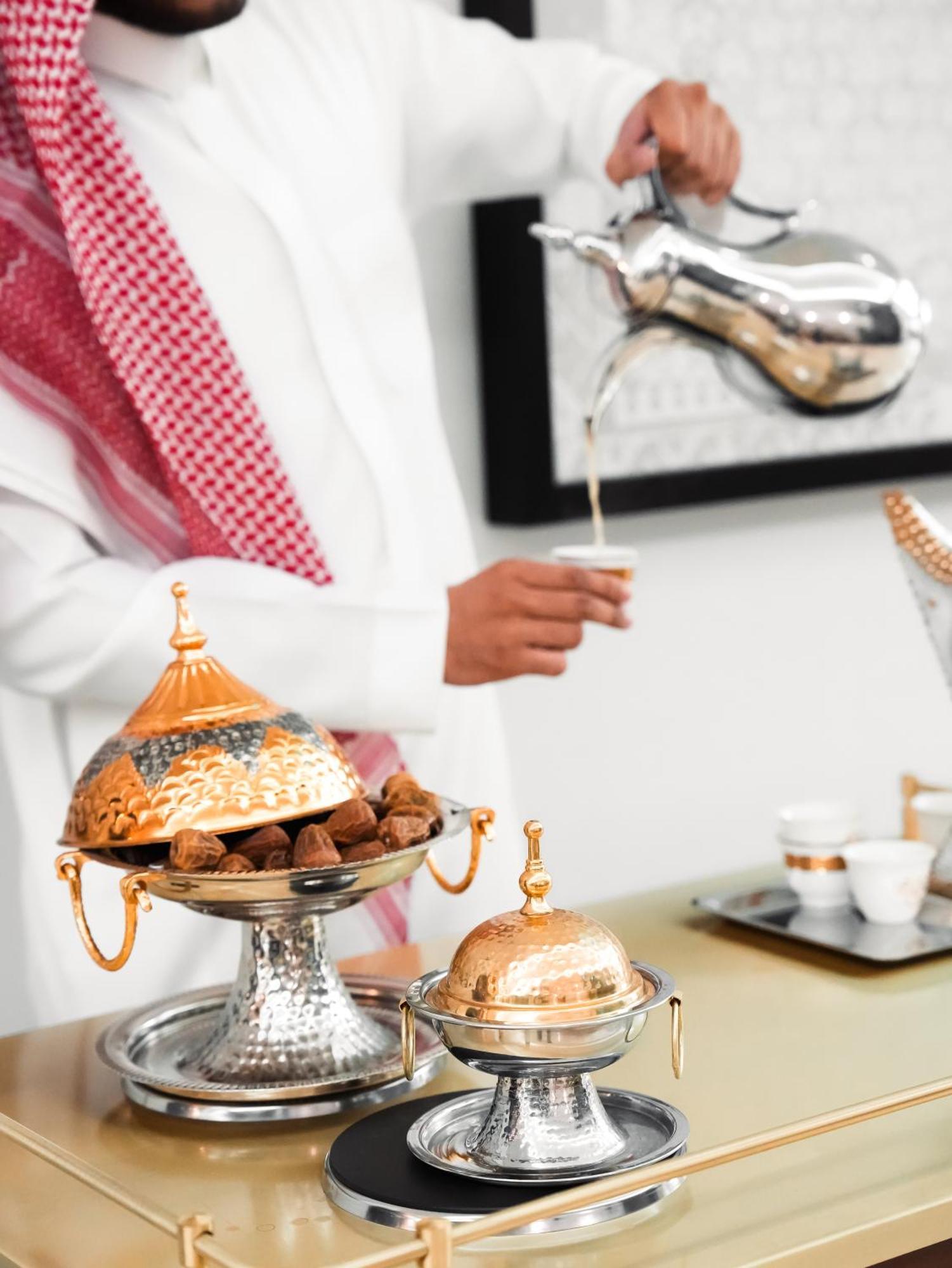 ホテル Rotana Al Manakha Madinah マディーナ エクステリア 写真