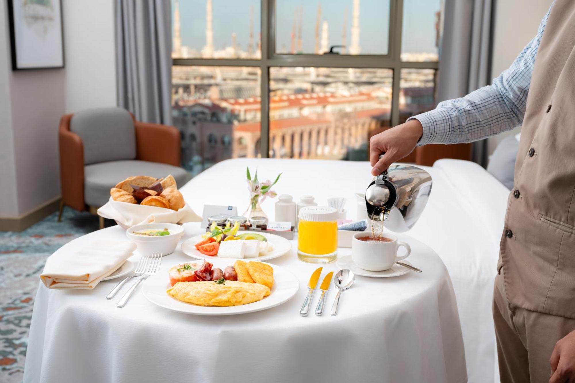 ホテル Rotana Al Manakha Madinah マディーナ エクステリア 写真